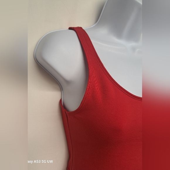 Express XS Red Peplum Top Stretch Zipper Back Excellent Condition - Picture 2 of 6